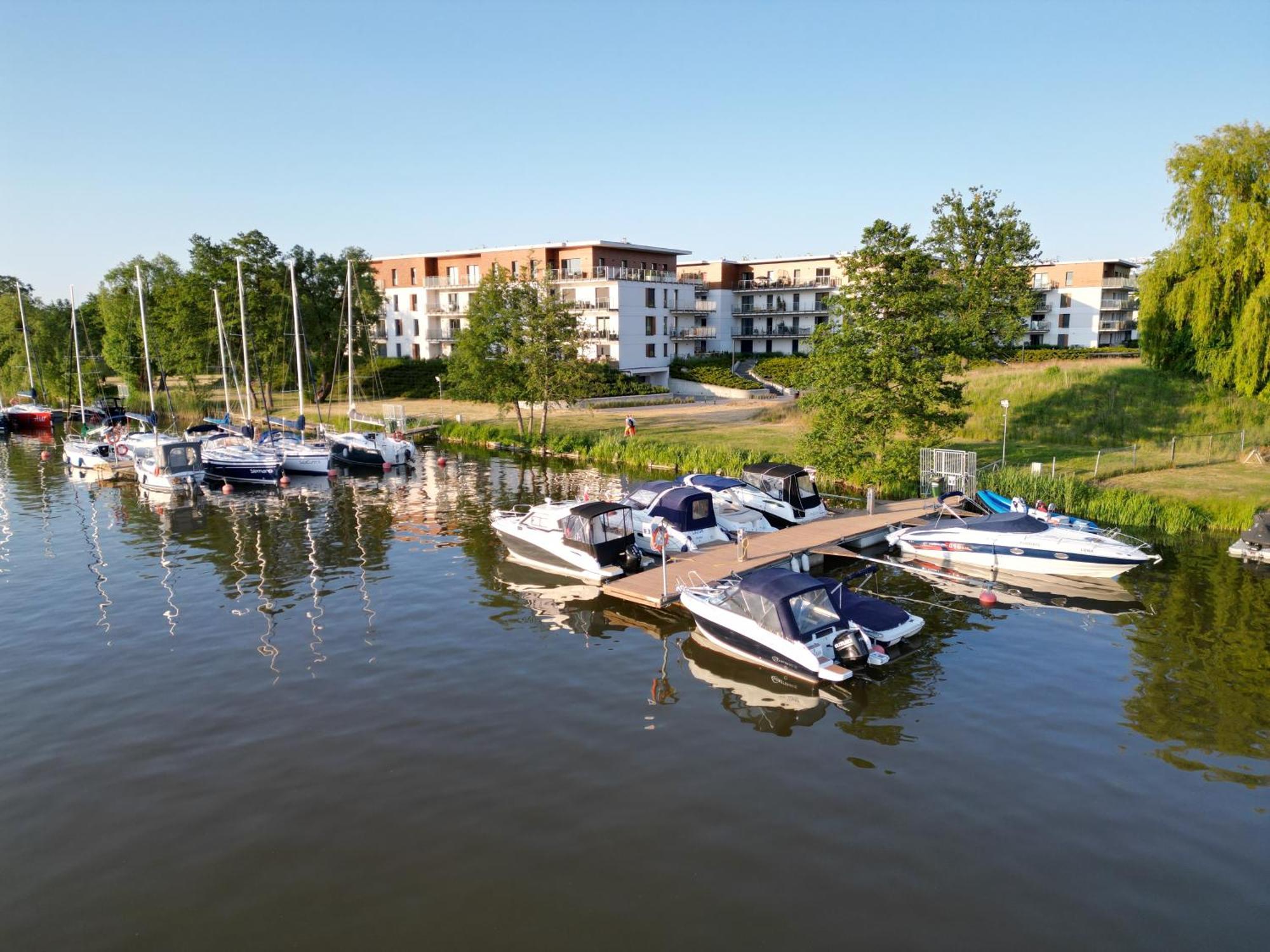 Marina Apartment - Przy Jeziorze, Taras, Tv55" Z Netflix I Prime, Parking Iława Exterior foto